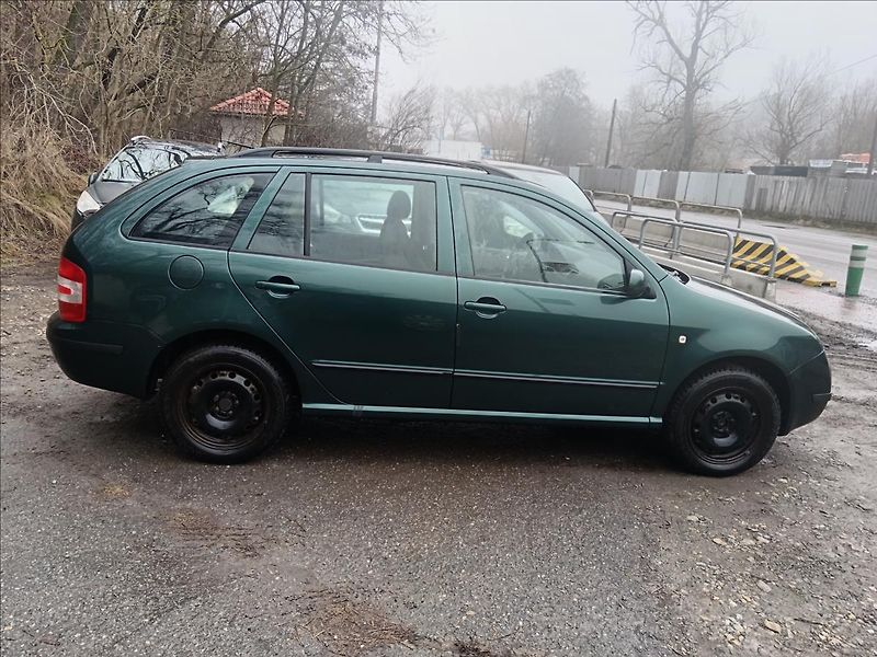 Škoda Fabia 1,4 i automat - fotka 13 z 20