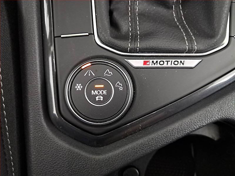 Volkswagen Tiguan Allspace (2022) R-Line 2.0 TSI - fotka 19 z 22