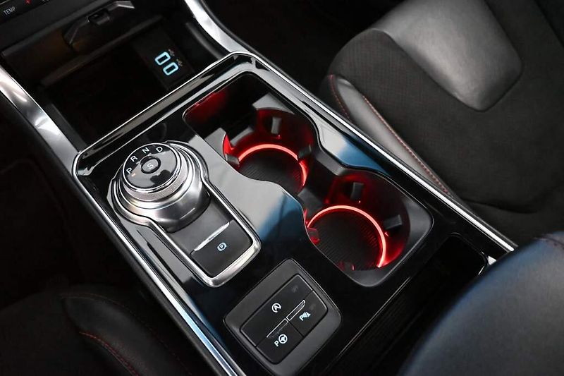 Ford Edge (2019) 2.0 ST-LINE 4x4 175KW LED ACC - fotka 24 z 48
