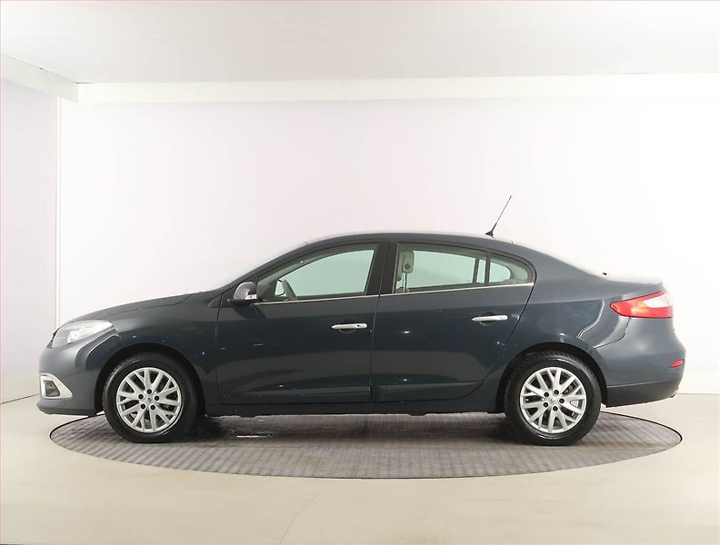 Renault Fluence (2014) Privilege 1.6 16V, Tempomat - fotka 3 z 19