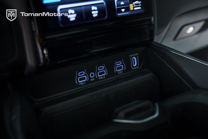 RAM 1500 (2025) Larami Night RAMBOX, 2025 v ČR - fotka 17 z 28