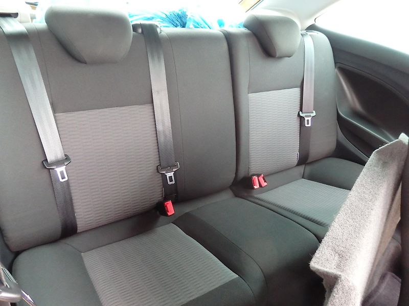Seat Ibiza 1.2 TSI 77 kW ZÁLOHOVÁNO - fotka 10 z 16
