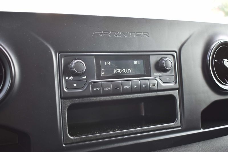 Mercedes-Benz Sprinter 311 CDI 84kW L2H2 *DPH* - fotka 21 z 24