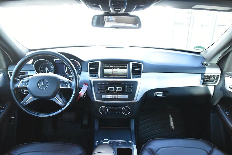 Mercedes-Benz Třídy M (2013) 3.0 Cdi 190kW 4x4 - fotka 5 z 31