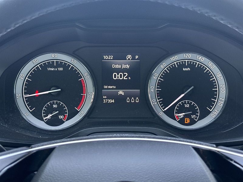 Škoda Karoq (2022) 1.5 TSI DSG Style - fotka 6 z 33