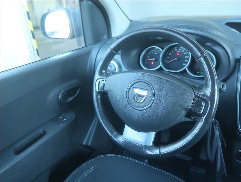 Dacia Dokker (2016) Stepway 1.5 dCi, 5Míst, SR - fotka 7 z 14