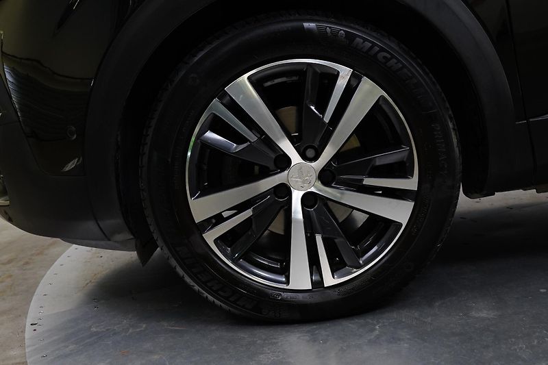 Peugeot 3008 - fotka 10 z 24