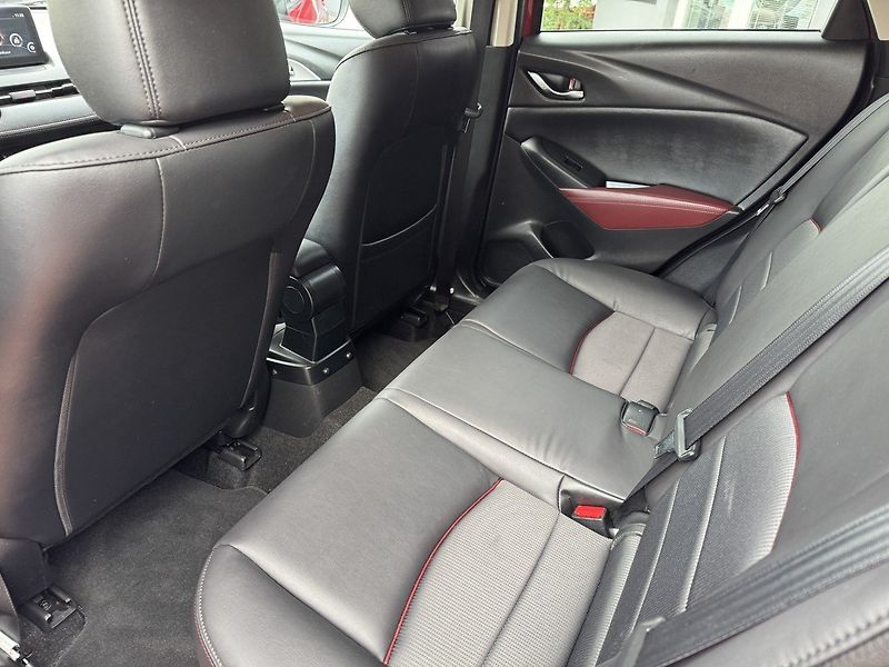 Mazda CX-3 (2018) 2.0 G-120 LED Navi Ad.Tempomat - fotka 26 z 50