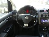 Volkswagen Touran (2010) 1,4  DSG automat - náhled 9