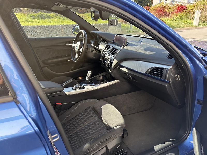 BMW Řada 1 (2015) 118d M-packet - fotka 10 z 17