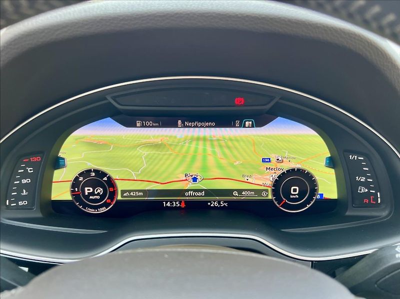 Audi Q7 3,0 TDi  MATRIX  VZDUCH  200kW - fotka 29 z 54