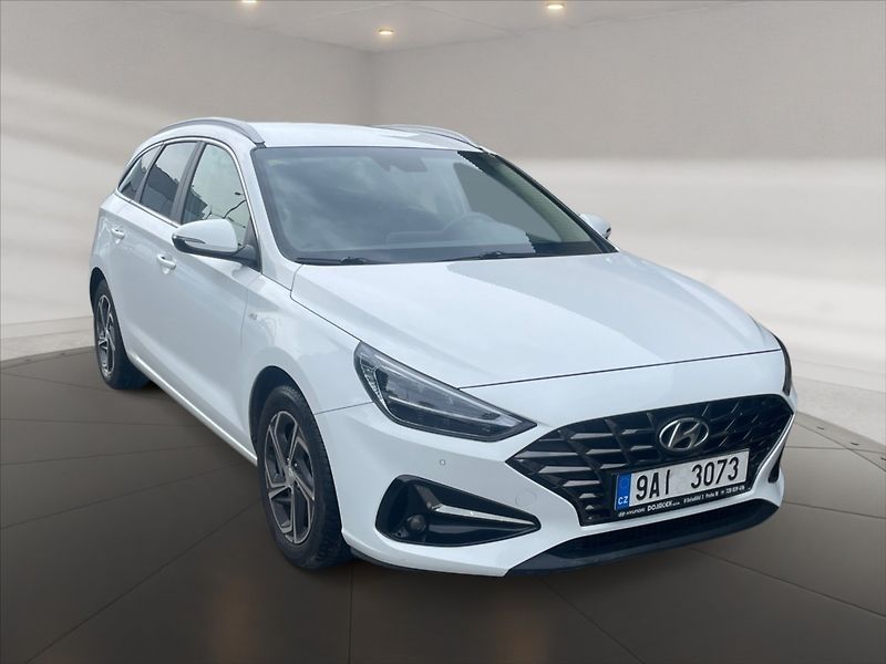 Hyundai i30 1,5 T-GDI Smart - fotka 1 z 11