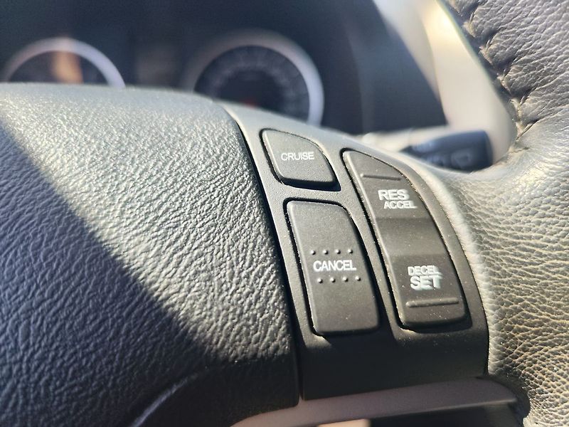 Honda CR-V 2.2 i-CDTI/Executive ČR 1.Maji - fotka 19 z 25