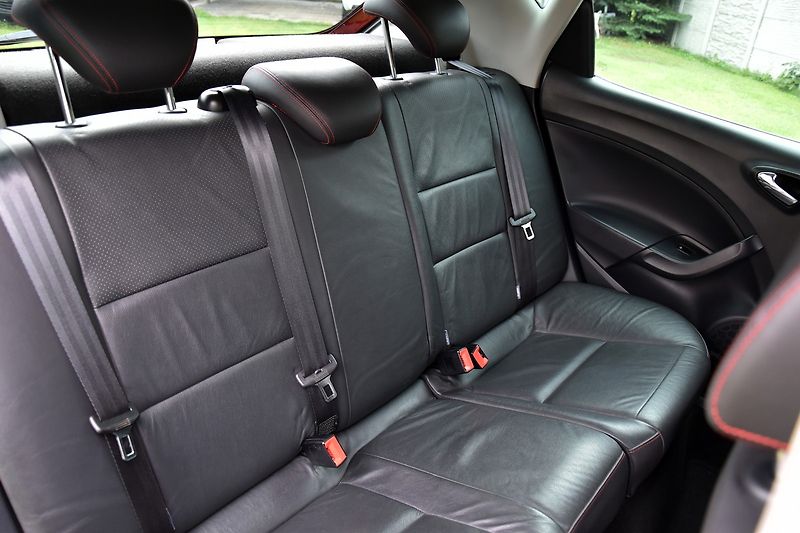 Seat Ibiza FR 1.6 TDi CR,XENON,KŮŽE,FACE - fotka 36 z 47