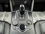 Alfa Romeo Stelvio 2,0T Q4 280PS 4x4 Automat - náhled 33