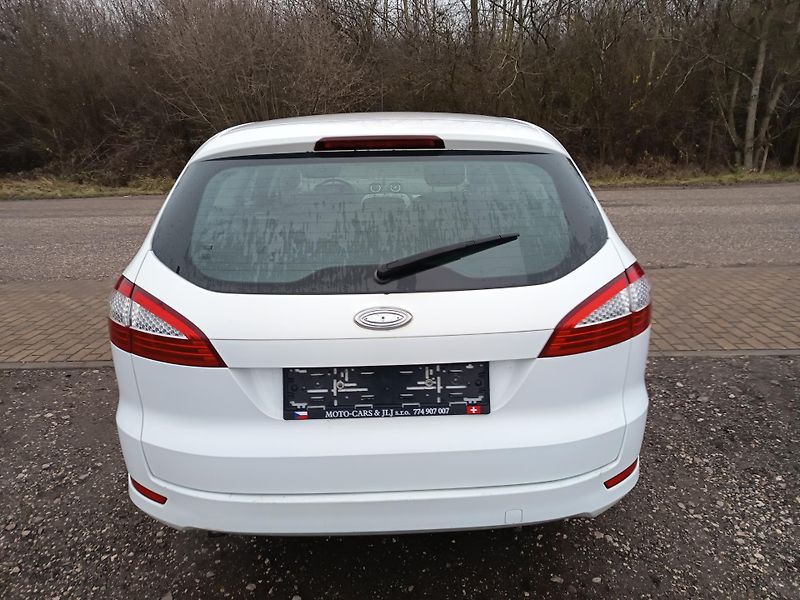 Ford Mondeo (2008) 2.0 TDCI Aotomat! - fotka 14 z 31