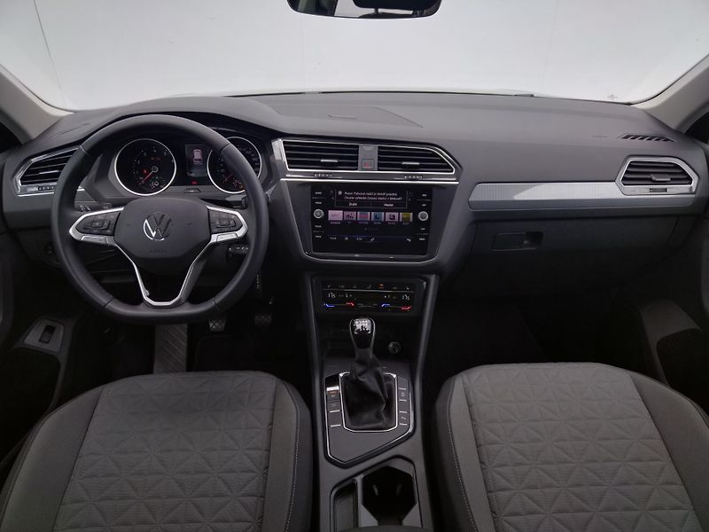 Volkswagen Tiguan Life 1.5 TSI 110kW - fotka 5 z 27