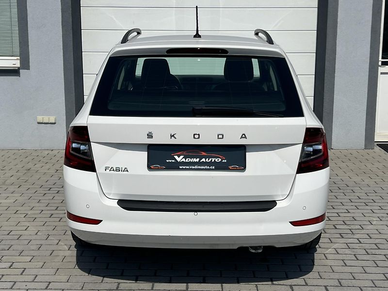 Škoda Fabia (2021) 1.0 TSI 70KW STYLE ČR 1MAJITEL - fotka 6 z 18