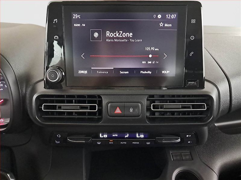 Opel Combo (2024) Edition 1.5 CDTI, 5Míst, ČR - fotka 12 z 25