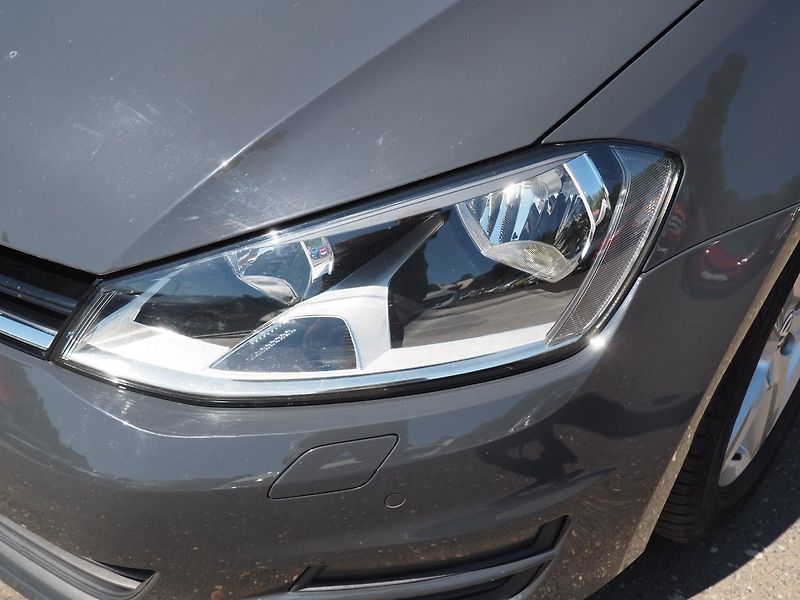 Volkswagen Golf Variant (2014) 2.0 TDI, 110 kW, Navi - fotka 7 z 43