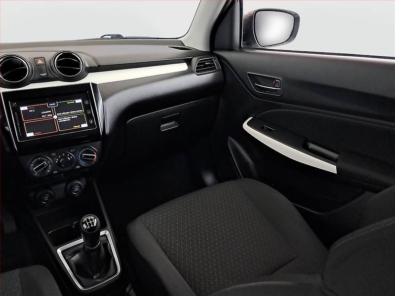 Suzuki Swift (2021) 1.2, 4X4, Serv.kniha - fotka 8 z 16