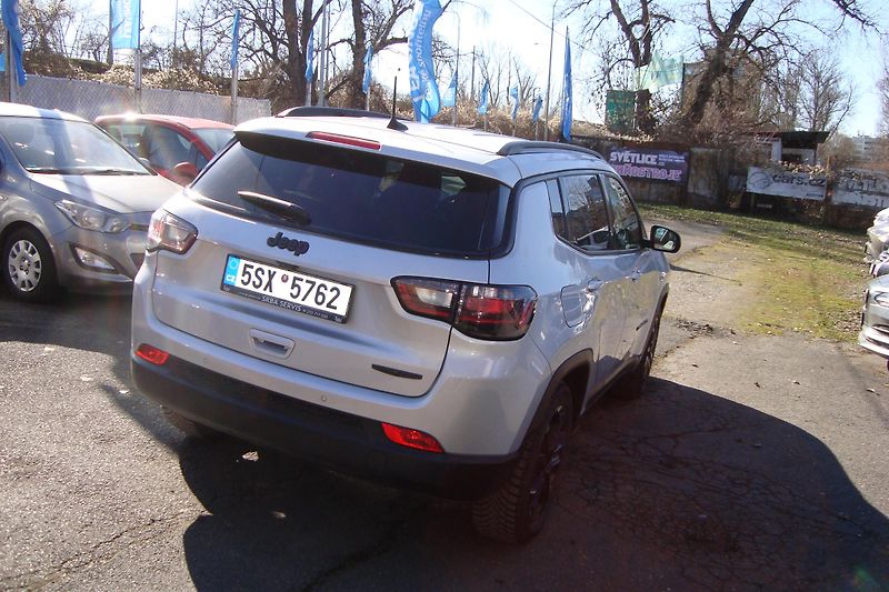 Jeep Compass (2022) 1.3 Night Eagle,ČR,1.Majitel - fotka 7 z 75