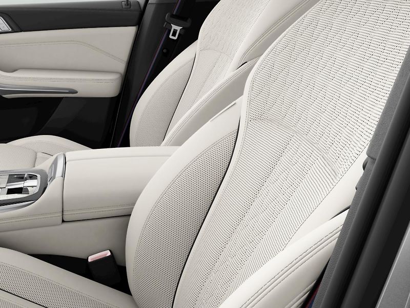 BMW X7 (2026) xDrive40d - fotka 7 z 10