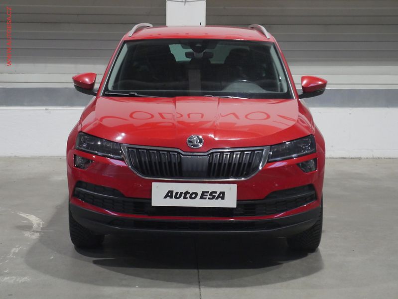 Škoda Karoq (2018) 1.5 TSi, ČR, LED, AC - fotka 2 z 24