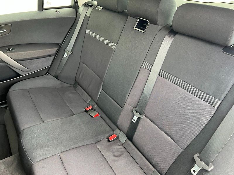 BMW X3 (2006) 3.0D 160kW xdrive! Xenony! - fotka 19 z 34