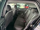 Volkswagen Golf 1,5   TSI 110kW,SOUND,SERVISKA - náhled 24