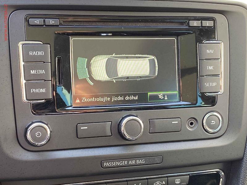 Škoda Superb (2015) 1.6 TDi, Ambition, TZ, panor - fotka 17 z 17