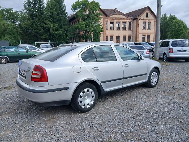 Škoda Octavia 1.9 TDI, nová STK - fotka 8 z 27