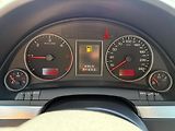 Audi A4 2,0 TDI automat - náhled 11
