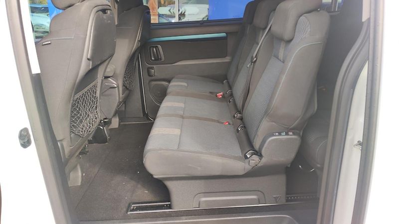 Peugeot Traveller (2017) Traveller 1.6 85kW - fotka 13 z 28