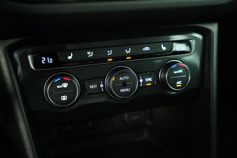 Volkswagen Tiguan - fotka 24 z 30