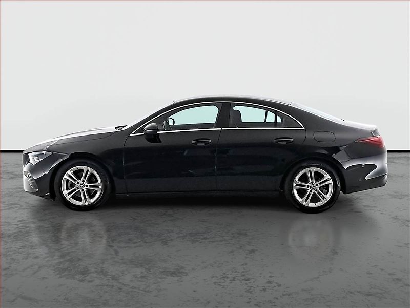 Mercedes-Benz CLA (2024) 200 d - fotka 3 z 19