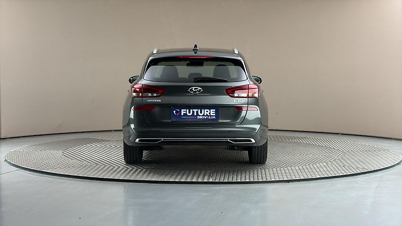 Hyundai i30 1.5 T-GDI Style Kombi - fotka 5 z 29