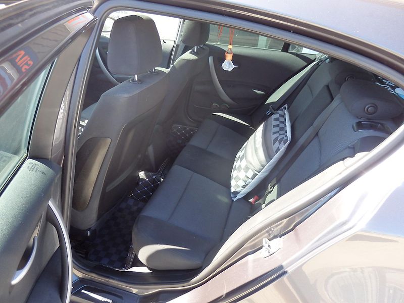 BMW Řada 1 118D DIGI. KLIMA, 8x AIRBAG - fotka 7 z 15