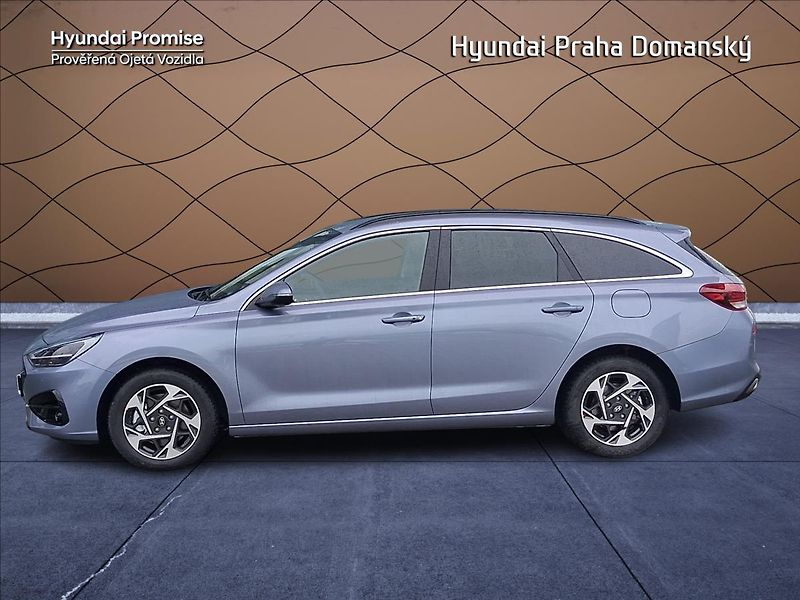 Hyundai i30 1,6   TGDI,DCT,Style Safety - fotka 3 z 9