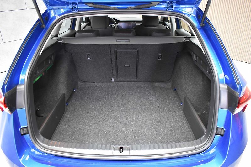 Škoda Octavia 2.0 TDI AMBITION+*DPH*ČR 1.MAJ - fotka 34 z 37