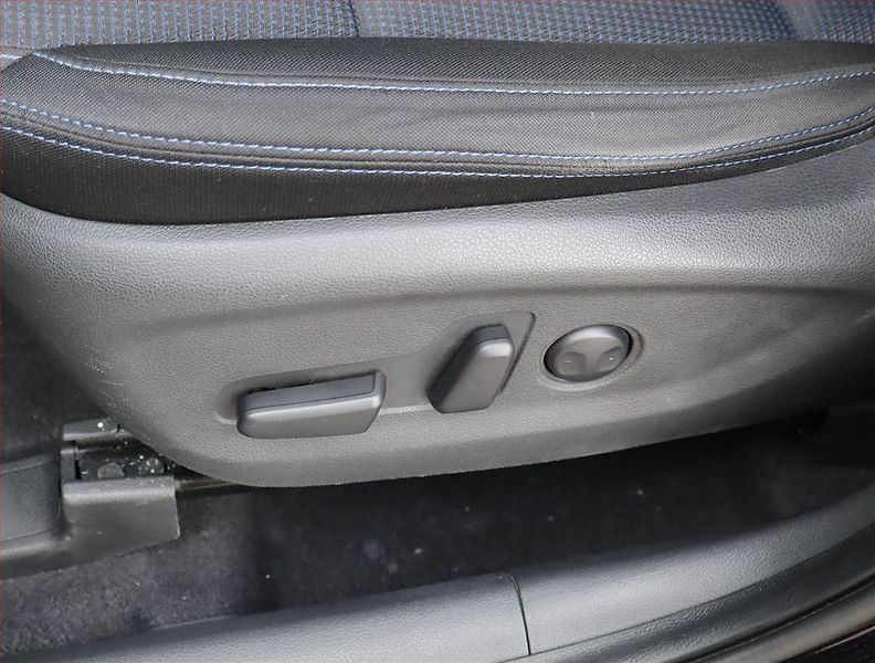 Hyundai Tucson (2017) 1.7 CRDi, Automat, Serv.kniha - fotka 20 z 20