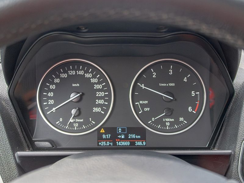 BMW Řada 1 (2016) 116D – LED světla - fotka 21 z 43