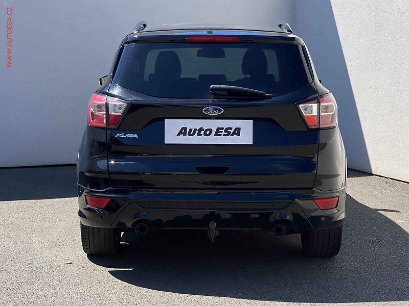 Ford Kuga (2019) 2.0 TDCi AWD, ST-Line, AT - fotka 5 z 18