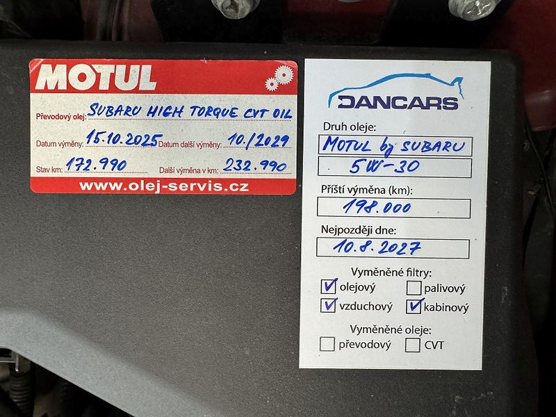 Subaru Outback 2.0D Comfort Cross Line CVT,CZ - fotka 39 z 50