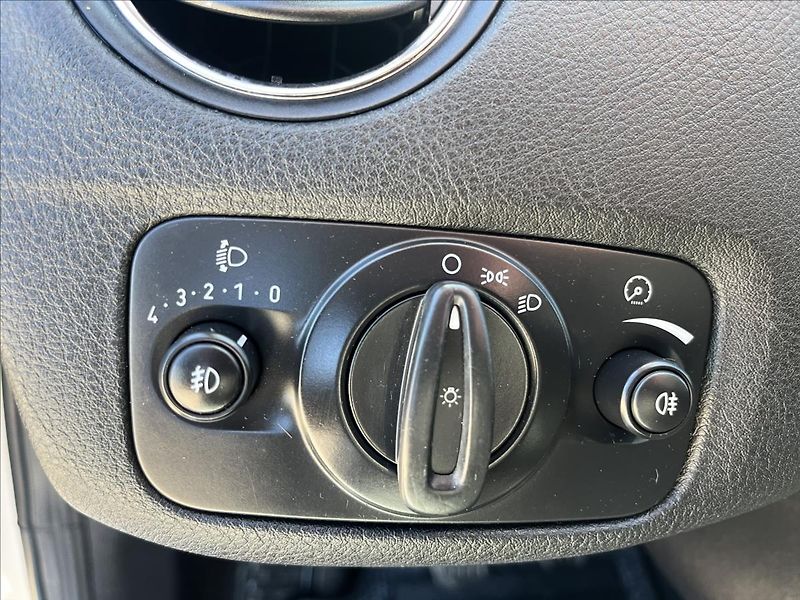 Ford Mondeo 2,0 TDCi KLIMA SERVIS ROZVODY - fotka 23 z 29