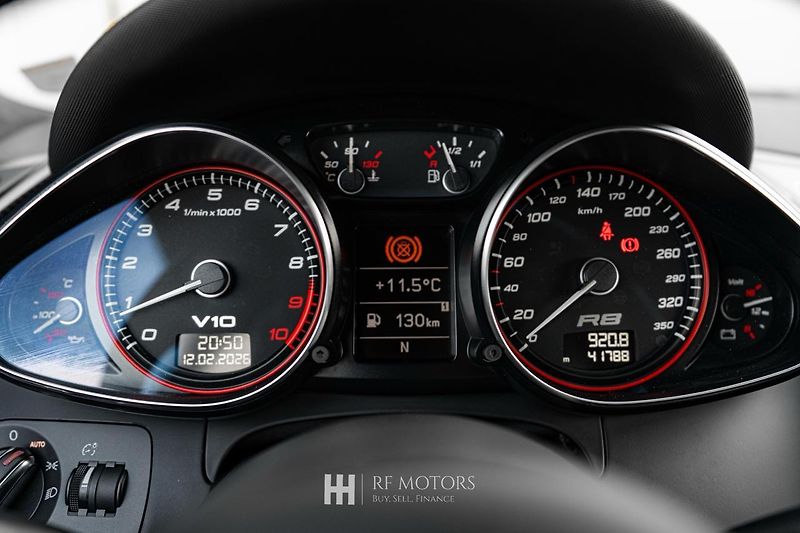 Audi R8 (2010) R8 5.2 V10 quattro 386kW - fotka 35 z 46