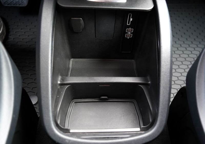 Mercedes-Benz Třídy V V300d XL/Burm/ČR/8 míst/176 KW - fotka 38 z 46