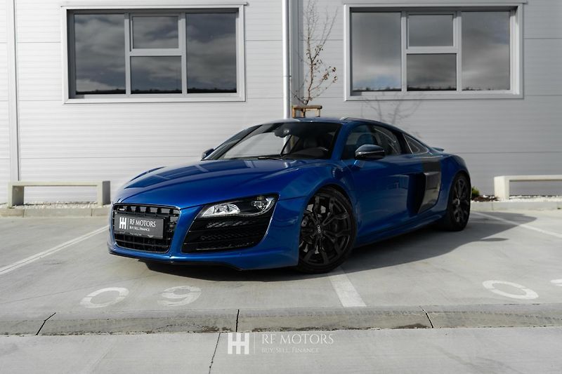 Audi R8 (2010) R8 5.2 V10 quattro 386kW - fotka 1 z 46