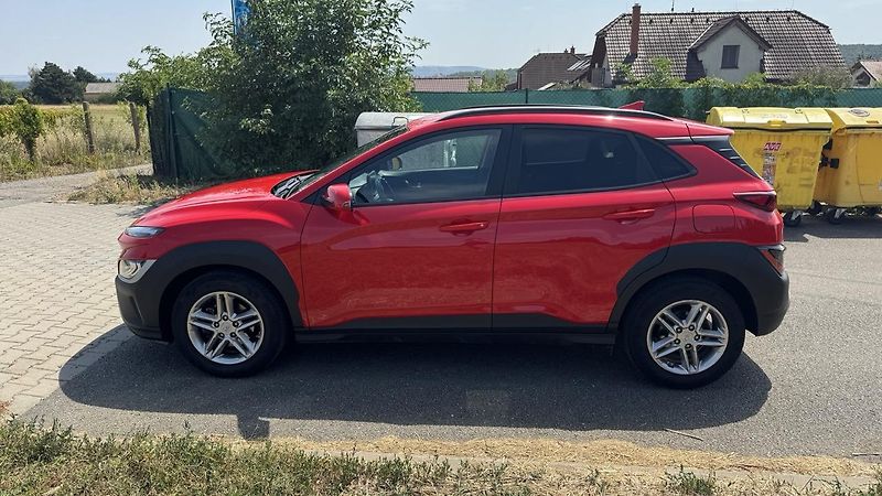 Hyundai Kona (2021) Smart 1.0 T-GDI DCT - fotka 7 z 26