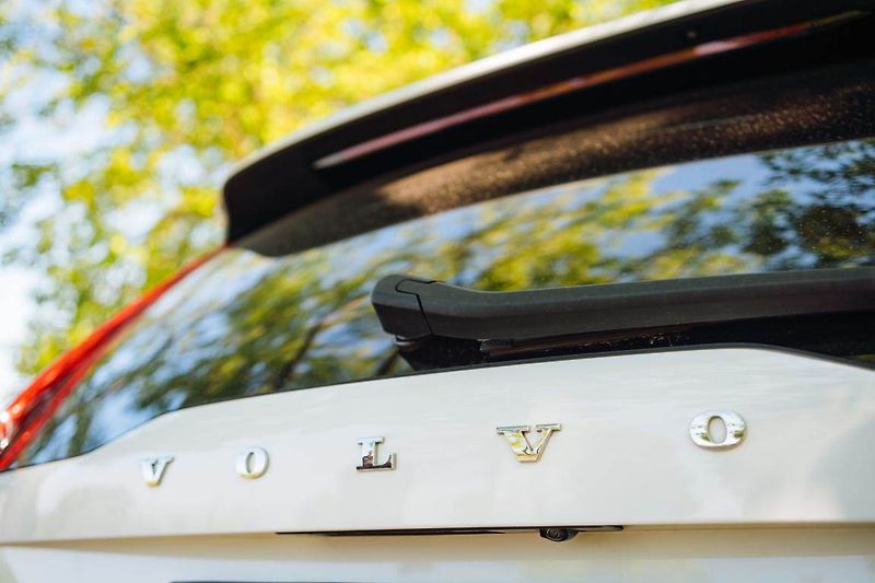 Volvo XC90 (2021) B6 AWD - fotka 14 z 31